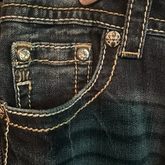 Miss Me Jeans Signature Boot, 30x32 actual JP8839BV - Picture 5 of 12